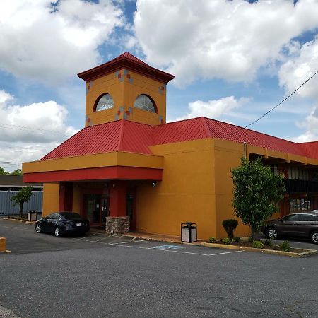 Knights Inn Gastonia Bagian luar foto