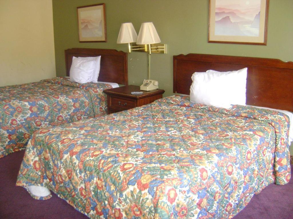 Knights Inn Gastonia Ruang foto